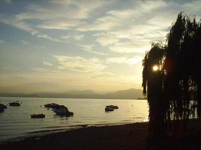 2005 - 045.jpg - Sonnenuntergang am Gardasee